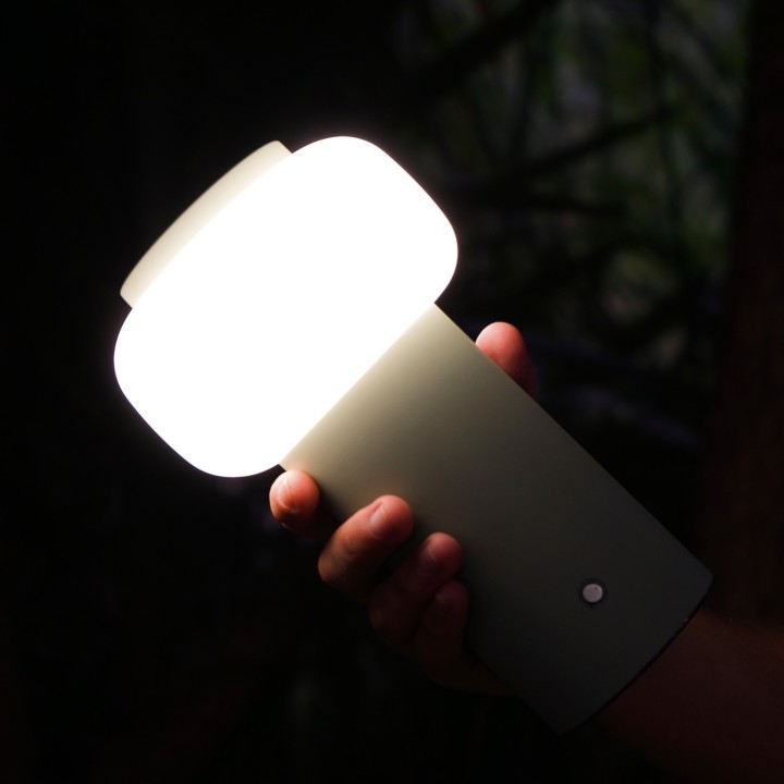 Sobremesa portátil MIMO LED 2W color negro con IP44 | Sulion