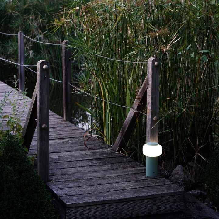 Sobremesa portátil MIMO LED 2W color negro con IP44 | Sulion