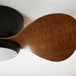 Ventilador de techo con luz MONTY negro y palas madera oscura - Sulion